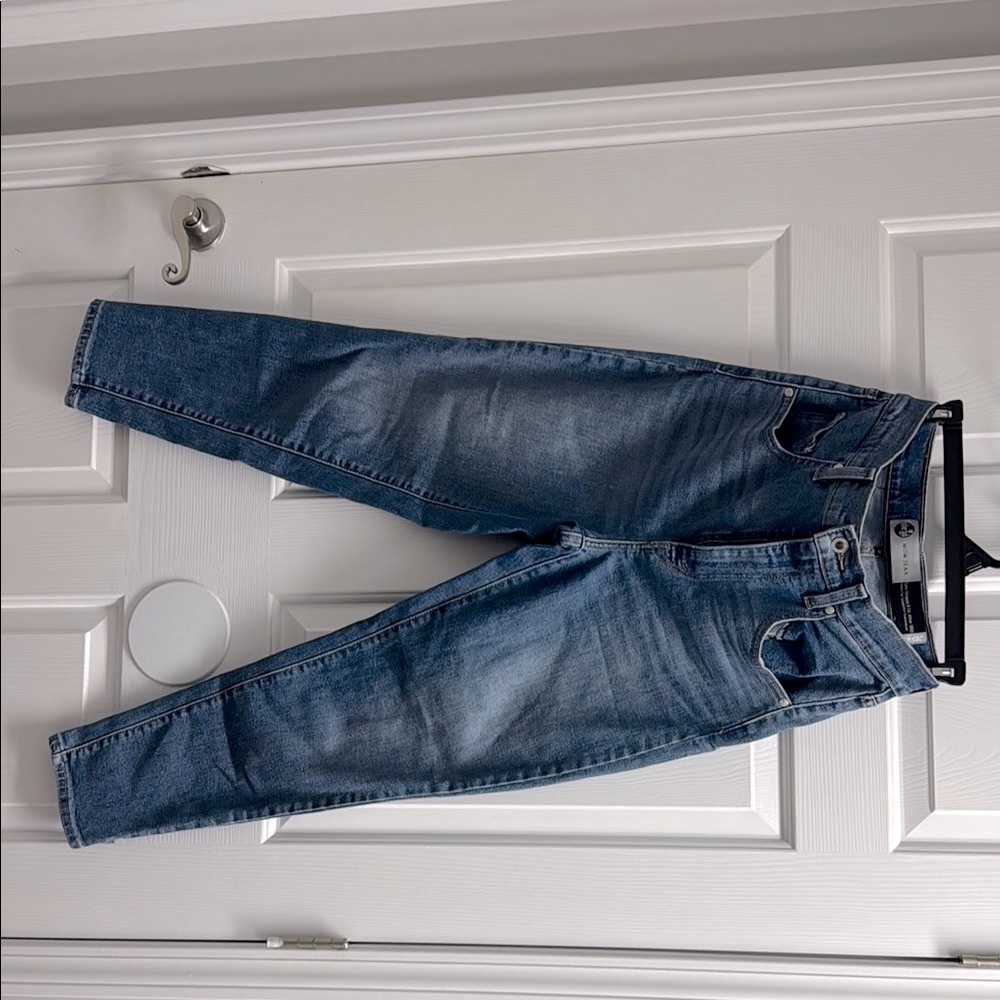 Levi's Blue Relaxed Jeans with Classic Fit Sliver Tab Mom Jeans A-2